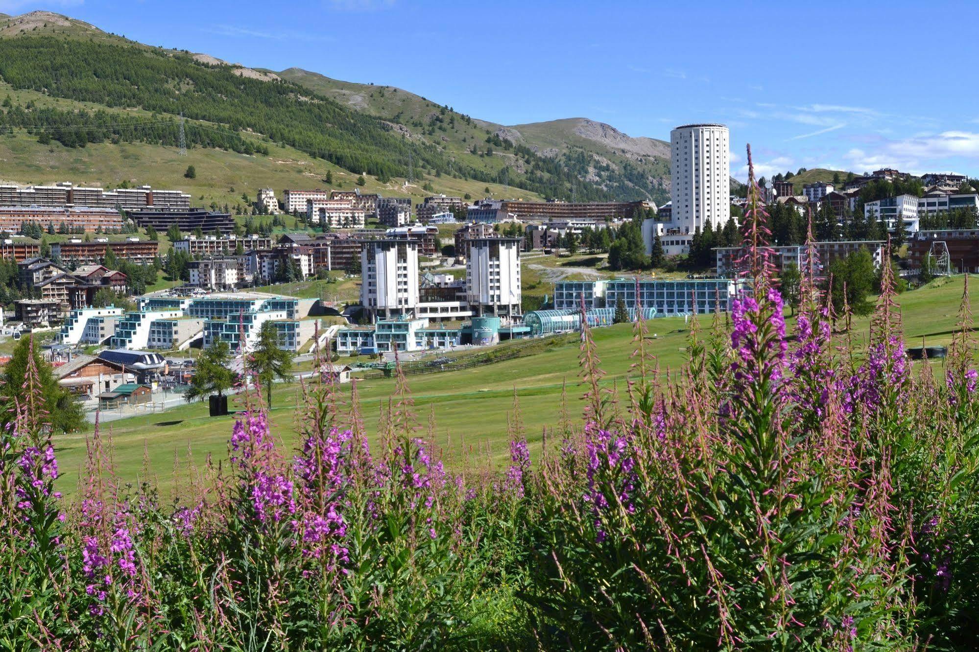 Olimpic Village Th Sestriere Apartments Exterior photo